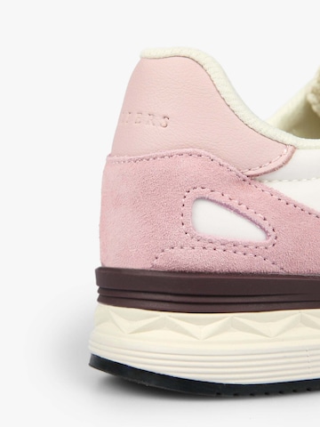 Sneaker 'Harry' di Scalpers in rosa