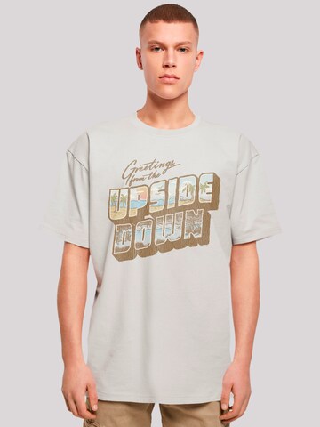 F4NT4STIC T-Shirt 'Stranger Things Greetings From Upside Down Netflix TV Series' in Grau: Vorderseite