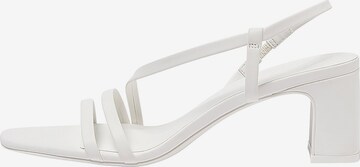 Pull&Bear Sandaalit värissä valkoinen