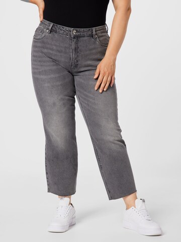 Regular Jean 'BRENDA' Vero Moda Curve en gris : devant