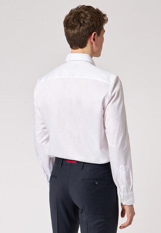 Coupe regular Chemise business ROY ROBSON en blanc