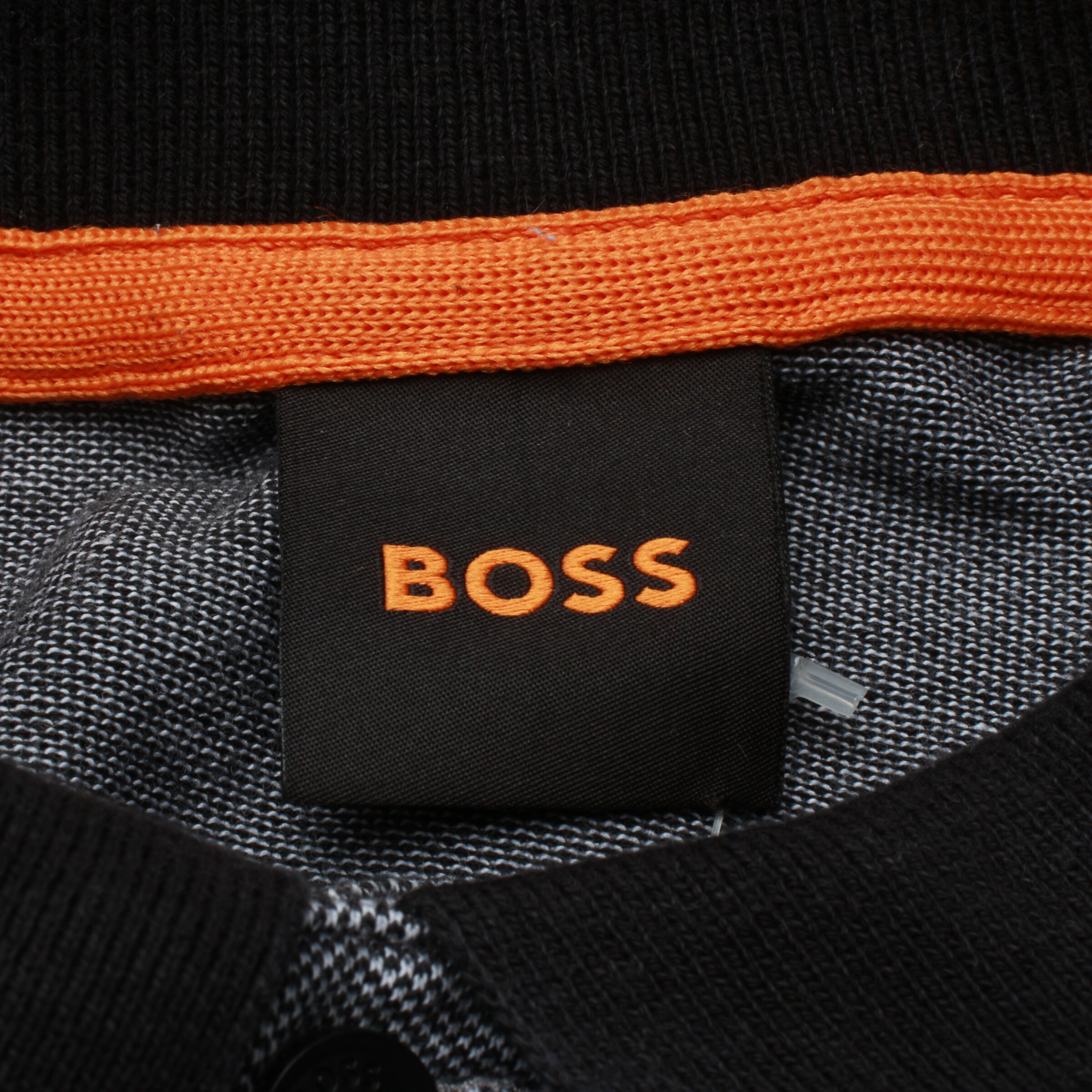 BOSS Poloshirt M in Grau
