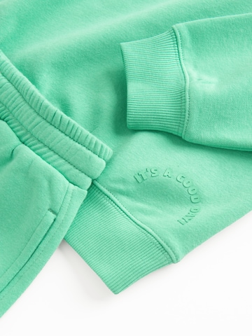 Cool Club Комплект в Зеленый