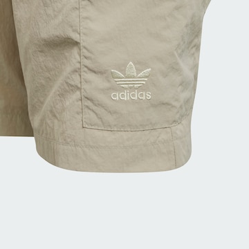 ADIDAS ORIGINALS Normalny krój Spodnie w kolorze beżowy