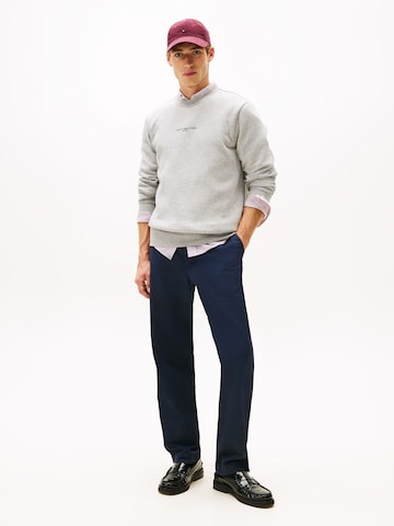 TOMMY HILFIGER Sweatshirt in Grey