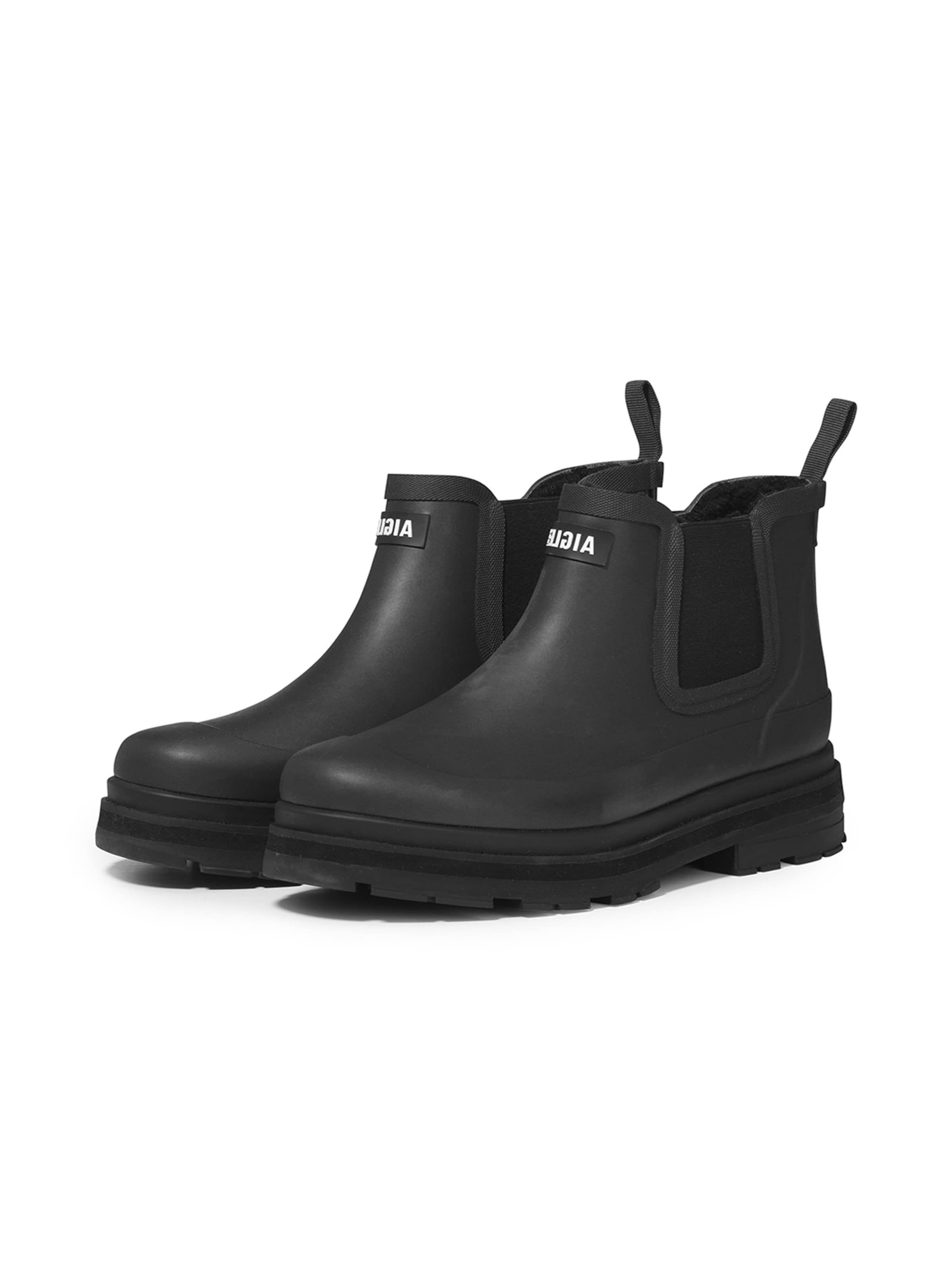 AIGLE Rubber boot 'Soft Rain' in Black: front