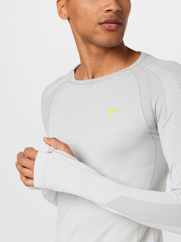 Hummel Performance shirt in Grey