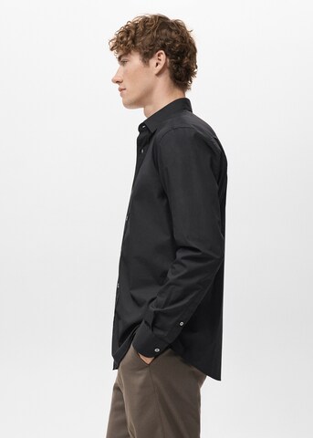 MANGO MAN Regular fit Button Up Shirt 'Play' in Black