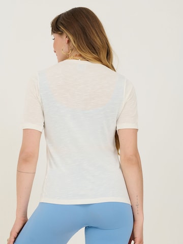 ABOUT YOU x Sofia Tsakiridou Shirt 'Lotte' in Weiß