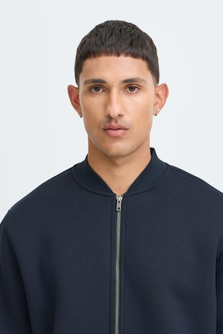 BLEND - Sudadera con cremallera 'BHKEIRAN SCUBA' en azul
