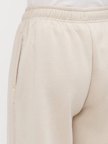 Loosefit Pantalon 'ONLBEST' Only Petite en gris