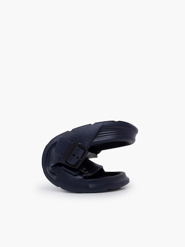 Claquettes / Tongs IGOR en bleu