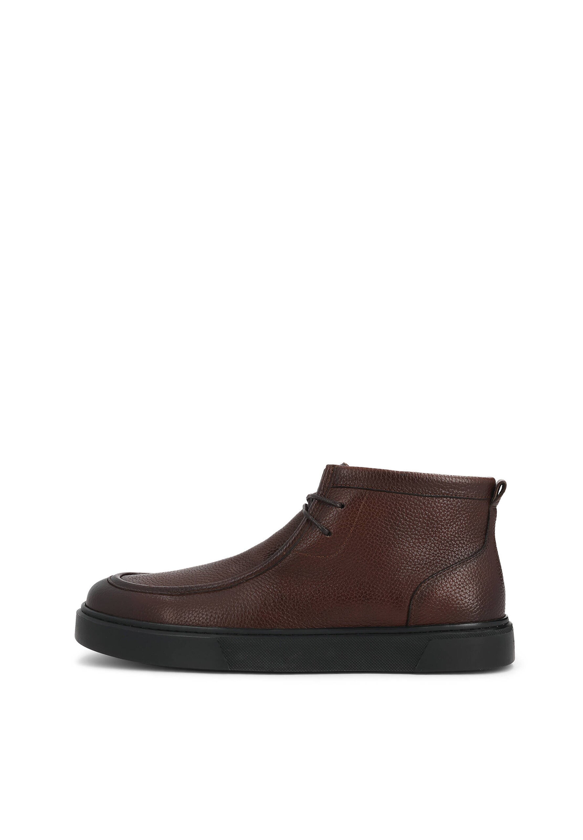 Baskets basses Kazar en marron : devant