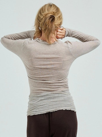 Maglietta 'Romance' di Seamless Basic in beige