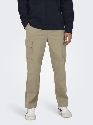 Only & Sons Loose fit Cargo Pants in Brown: front