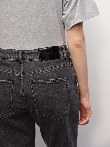 RÆRE by Lorena Rae Regular Jeans 'Falda' in Grijs