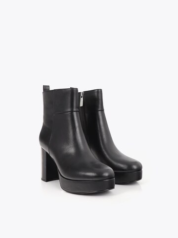 Lola Casademunt Stiefelette in Schwarz
