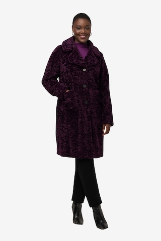 Ulla Popken Winter Coat in Red: front