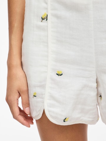 VILA - regular Pantalón 'VIBrodera' en blanco