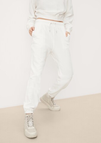 QS Tapered Pants in White