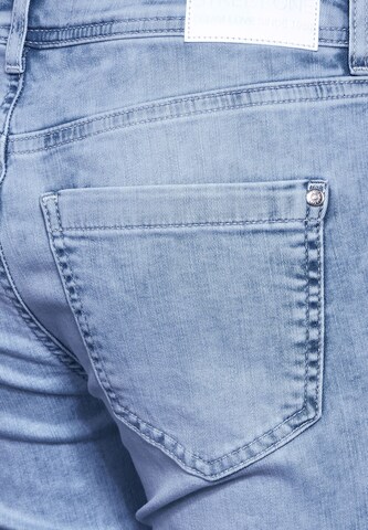 STREET ONE Slimfit Jeans 'Jane' in Blau