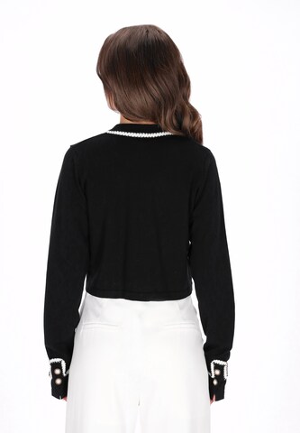 faina - Cárdigan en negro