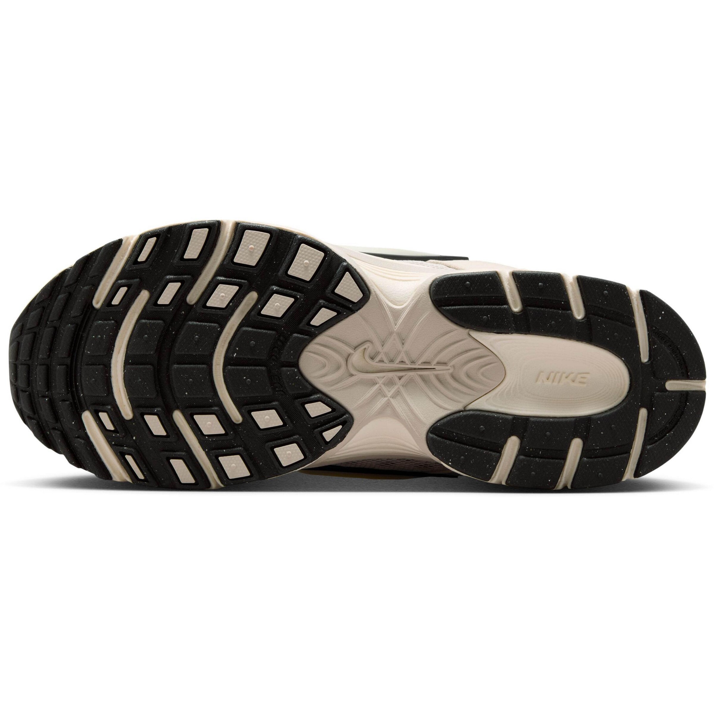 Nike Sportswear Низкие кроссовки 'V5 RNR' в Бежевый