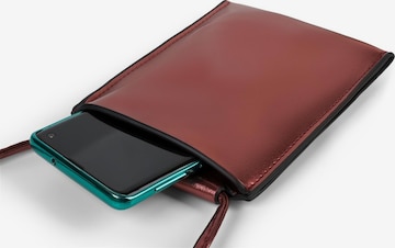 styleBREAKER Umhängetasche 'Handy Umhängetasche Metallic' in Rot: Vorderseite