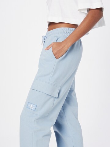 Calvin Klein Jeans Tapered Cargo Pants in Blue