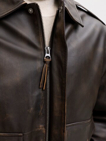 Jack & Jones Premium Jacke 'JPRBLUchapman' in Braun