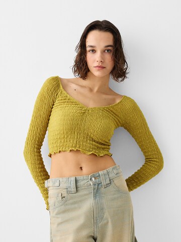 Bershka Sweater in Green: front