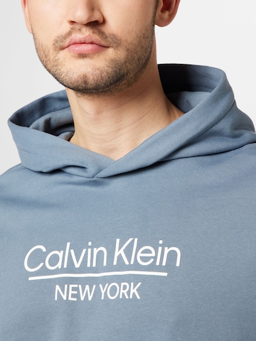 Calvin Klein - Sudadera en azul
