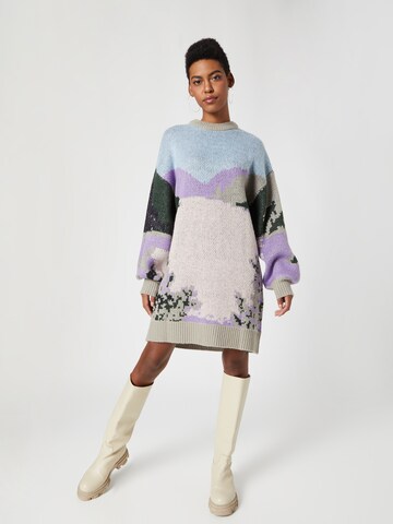 florence by mills exclusive for ABOUT YOU Úpletové šaty – mix barev: přední strana