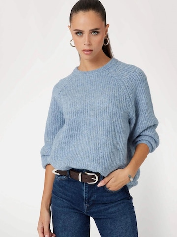 GUESS Pullover in Blau: Vorderseite