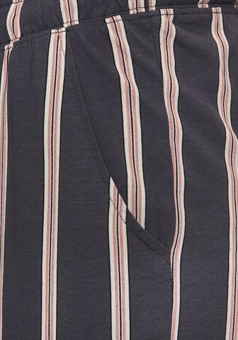 Pantaloncini da pigiama di LASCANA in blu