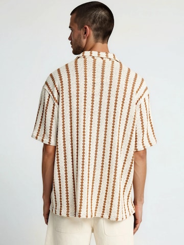 Fit confort Chemise Funky Buddha en beige