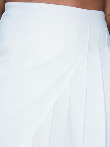 ABOUT YOU x Antonia Skirt 'Maja' in White