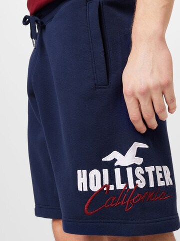 HOLLISTER Normalny krój Spodnie w kolorze niebieski