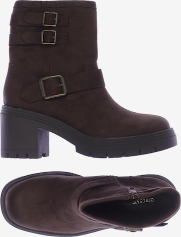 Graceland Dress Boots in 36 in Brown: front