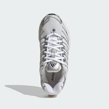 Baskets 'Control 3' ADIDAS ORIGINALS en blanc