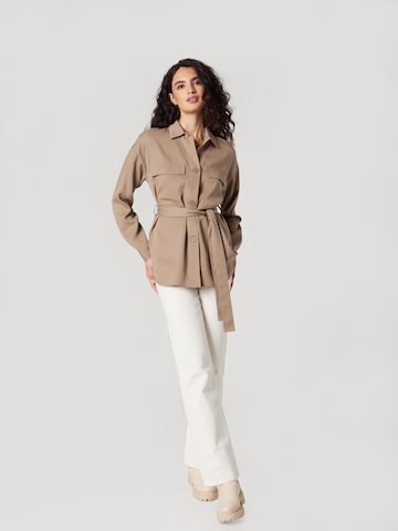 Chemisier 'Julie' Guido Maria Kretschmer Women en beige