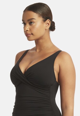 SEA LEVEL Triangel Badeanzug 'Essentials Edit' in Schwarz