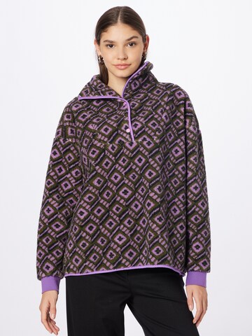 Rich & Royal Sweater in Purple: front