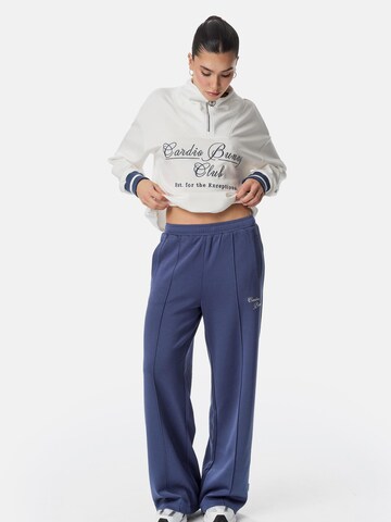 Cardio Bunny Sweatshirt i vit