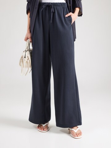 PIECES Wide leg Pants 'PCCHILLI' in Blue: front