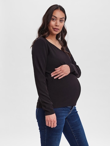 Vero Moda Maternity - Camiseta 'Windy' en negro
