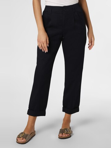 Marie Lund Loose fit Pleat-Front Pants in Blue: front