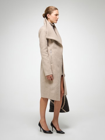 V S P Vinterfrakke 'Vilma' i beige