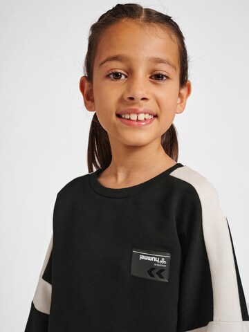 Hummel Sweatshirt in Black
