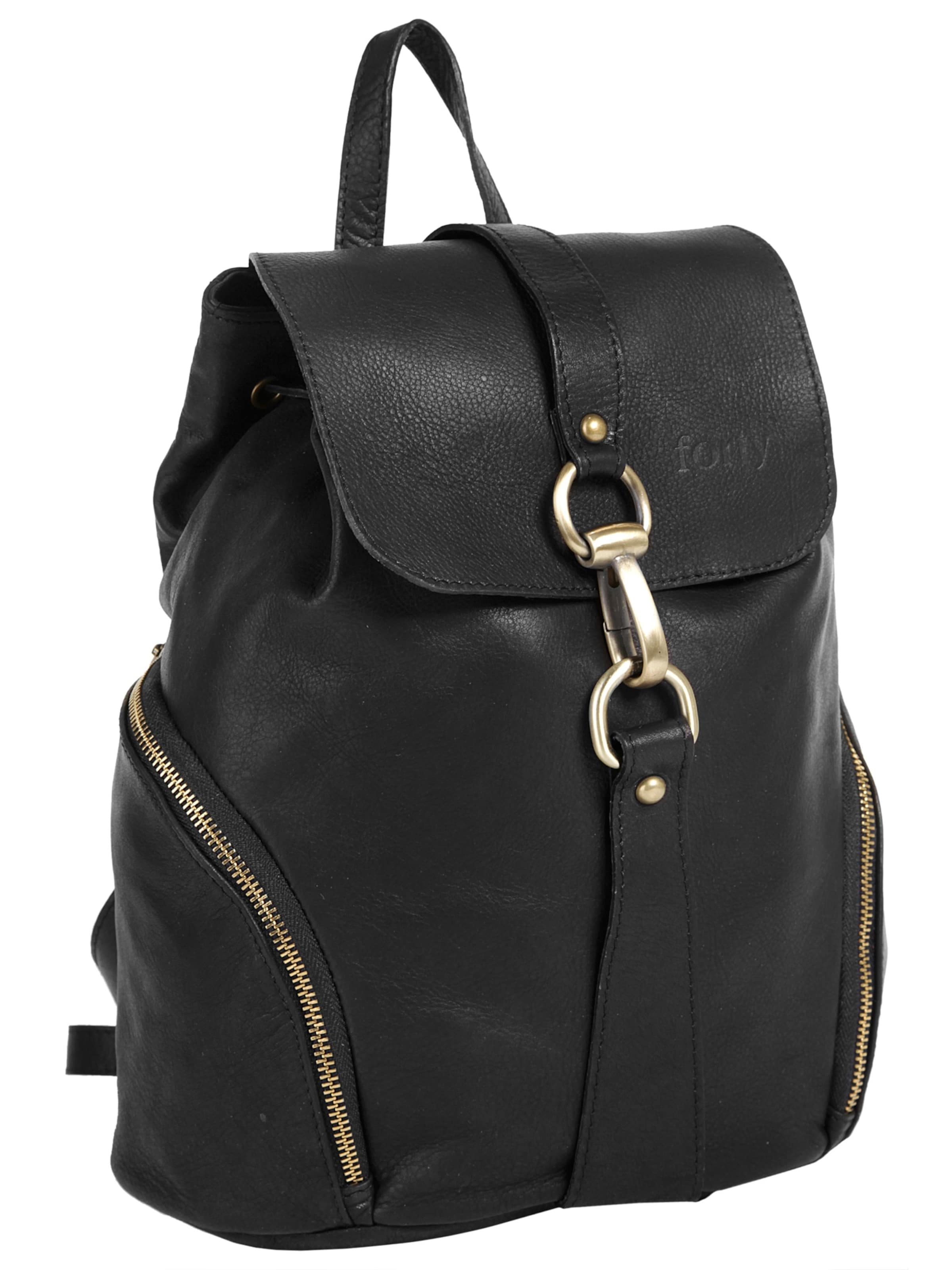 forty° Backpack in Black